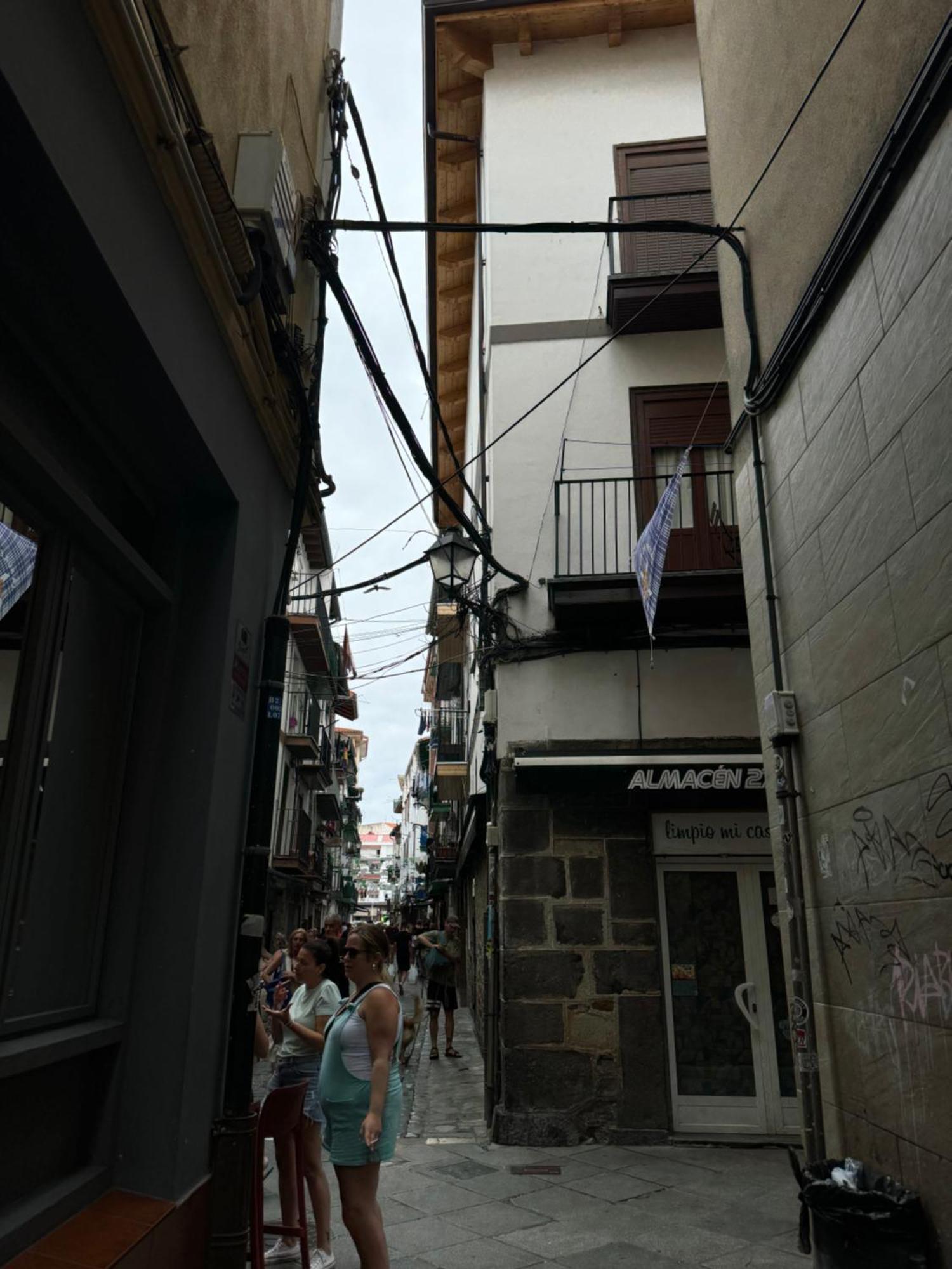 Ferienwohnung La Zona Mas Animada De Castro, Bares Y Restaurantes Castro Urdiales Exterior foto